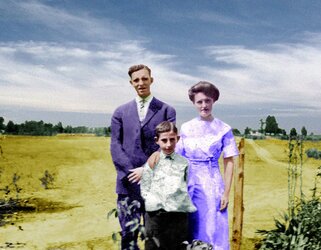 Farm-family colorflat copy.jpg